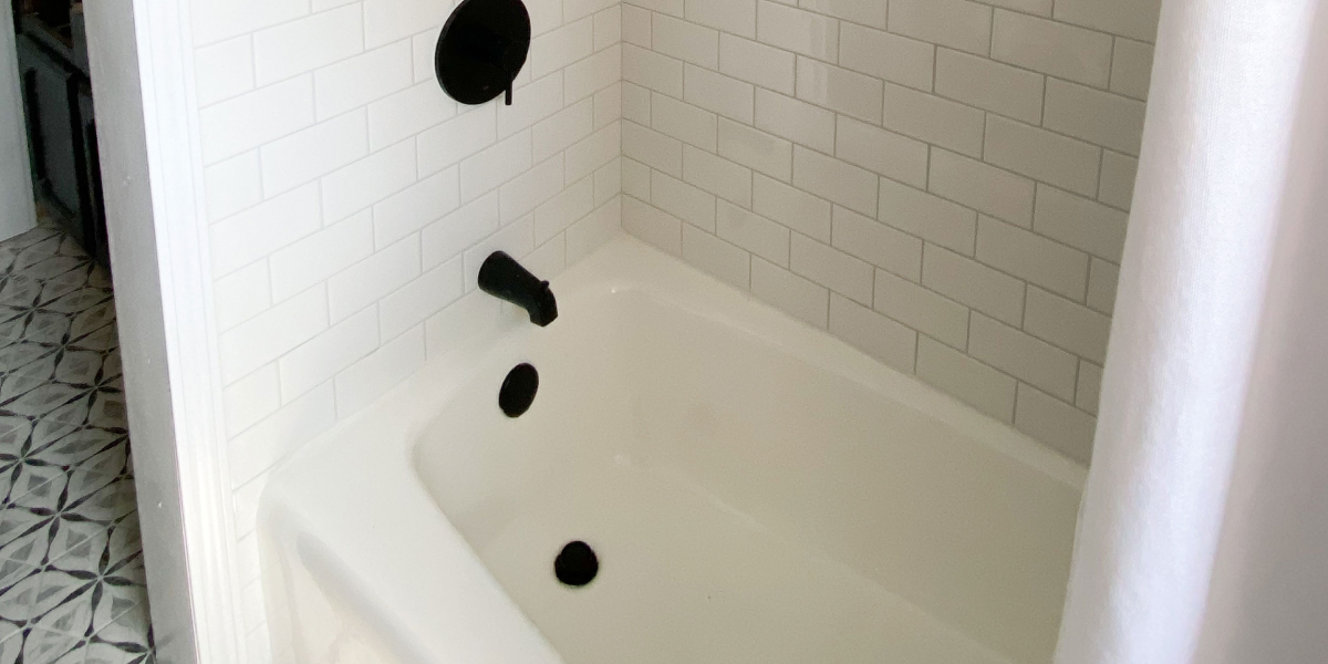 When Should You Refinish Your Bathtub