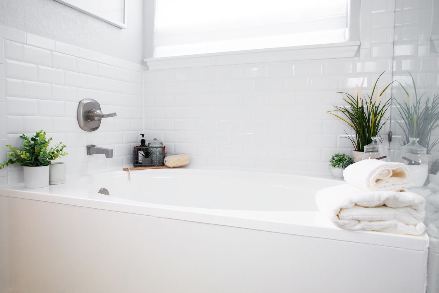 bathtub refinishing